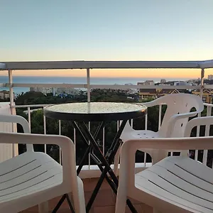 Hercules Paradise 531 Con Vistas Al Mar Mediterraneo En A Pasos Del Centro Y Su Vibrante Zona Comercial Disfruta De Experiencia Unica En La Costa Del Sol Malaga Andalucia Well-connected To The Airport Appartement Benalmádena